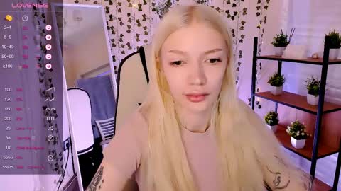 Anya online show from June 4, 2:17 am
