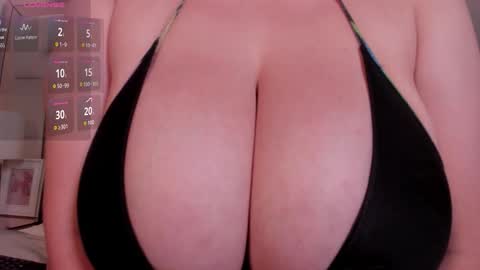 Anyi online show from November 4, 11:39 pm