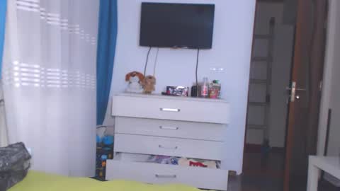 Snapshot of anysadoll chatting on January 17, 4:28 am An online show from January 17, 4:28 am