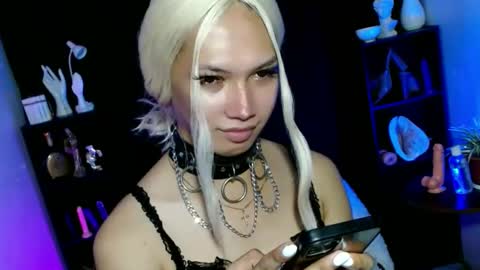 Roman Goddess online show from March 4, 3:04 pm