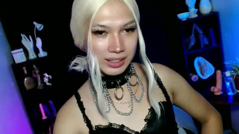 Roman Goddess online show from March 4, 12:01 pm