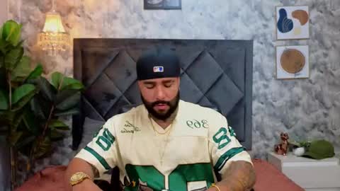 Apolo online show from November 12, 9:39 pm