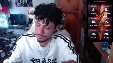 Andres online show from March 19, 1:38 pm