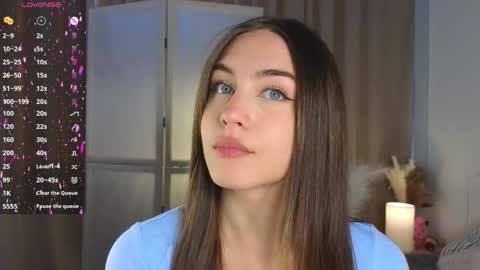 Vicki online show from September 27, 9:07 am