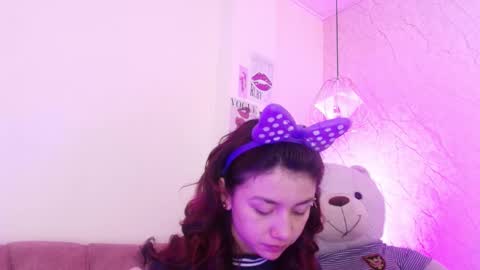   online show from October 6, 12:01 pm