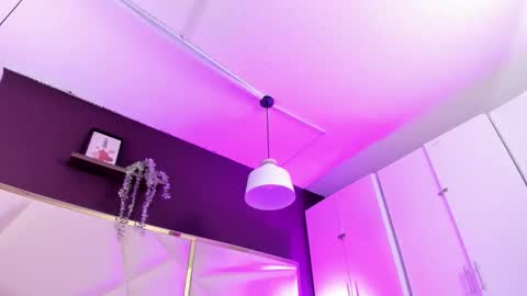 April online show from March 19, 12:10 pm