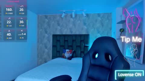  April  online show from December 18, 3:07 pm