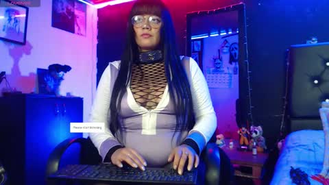 lucy online show from February 4, 4:05 am