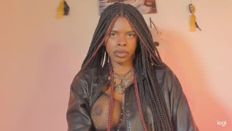 Snapshot of aprillebony chatting on October 21, 11:08 pm APRIL online show from October 21, 11:08 pm