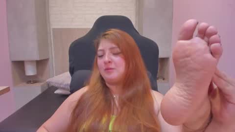 aprilricci online show from July 6, 6:32 pm