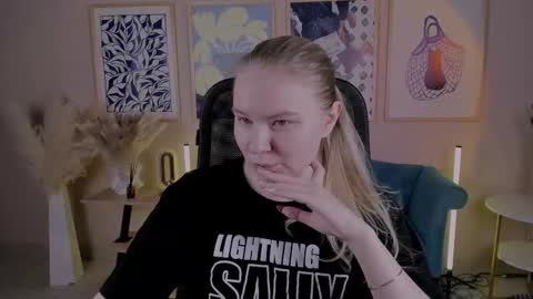 April. All year round.  online show from November 24, 2:21 am