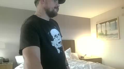 aquadad182 online show from September 27, 7:33 pm