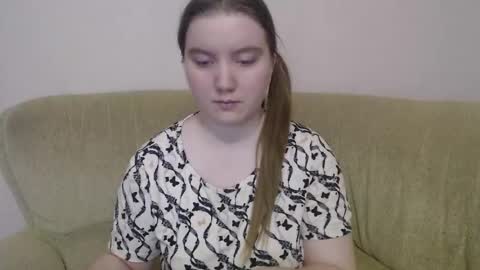 Josefin online show from February 24, 8:28 am