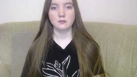 Josefin online show from November 22, 8:24 am