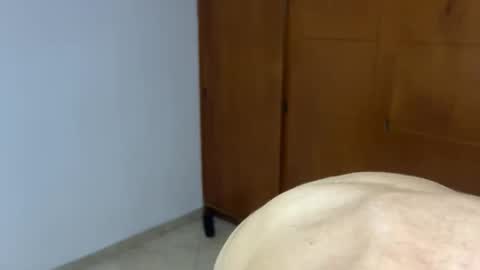 Aquilesmade online show from December 14, 4:19 pm