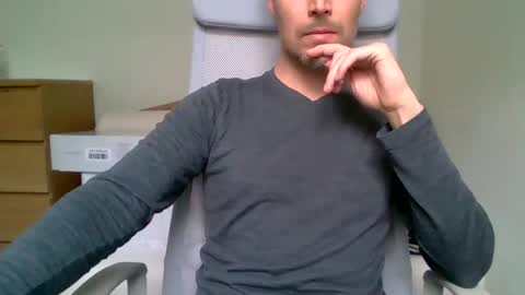 aragon9999 online show from December 22, 11:00 am