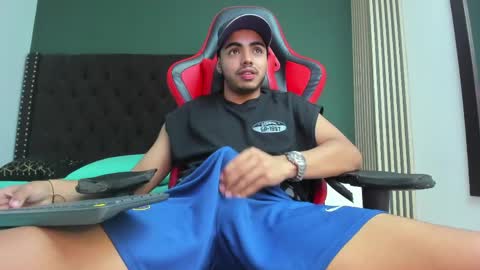 ares_pain_ online show from April 10, 7:51 pm