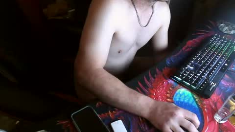 arguy687559 online show from July 1, 2:15 pm