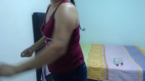 ...Ariana... online show from April 20, 6:11 pm