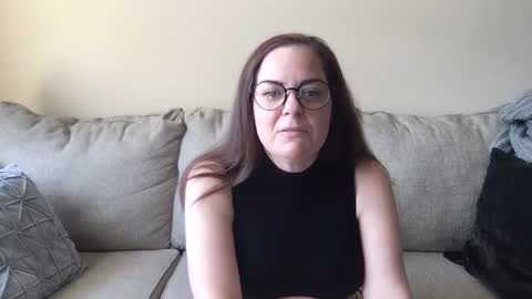 ariadnecox01 online show from September 12, 6:43 pm