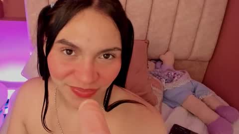 ariana__clauss online show from October 24, 11:27 pm