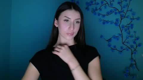 Ariana online show from February 2, 12:45 pm