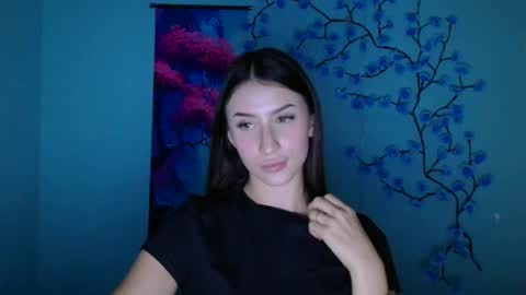 Ariana online show from December 1, 12:25 pm