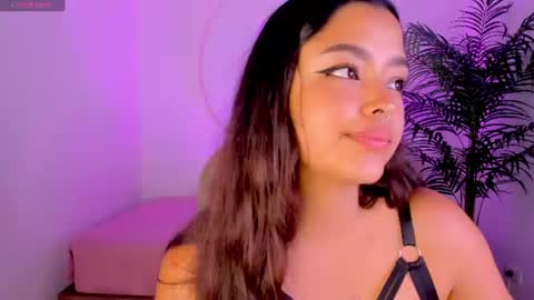 Ariana  online show from July 7, 3:49 pm