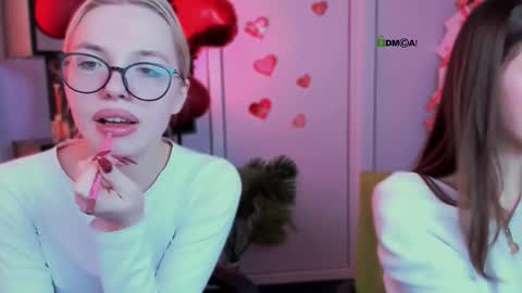 arianaa_cat online show from February 21, 6:38 am