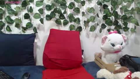 arianasanz1 online show from September 19, 12:31 pm