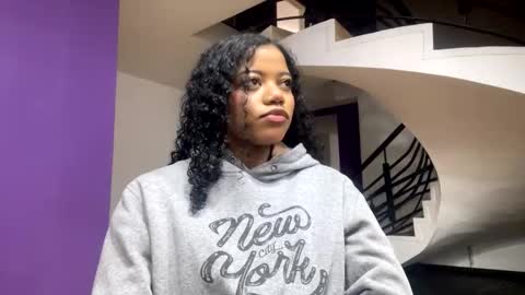 arianna_roxe_ online show from May 29, 4:21 am