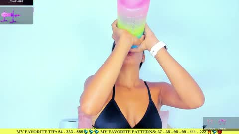 Arianna online show from April 21, 1:42 am