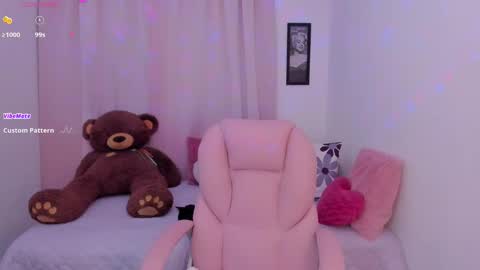 ariannna08_ online show from October 5, 7:17 am