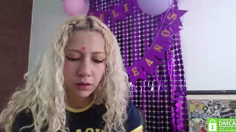 Ari Bunnie  online show from July 1, 12:58 pm