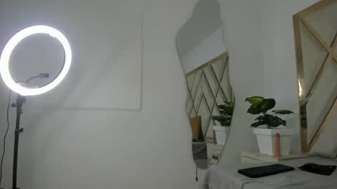 Snapshot of arielasm chatting on September 20, 2:09 pm arielasm online show from September 20, 2:09 pm