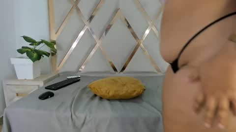 arielasm online show from December 4, 2:38 pm