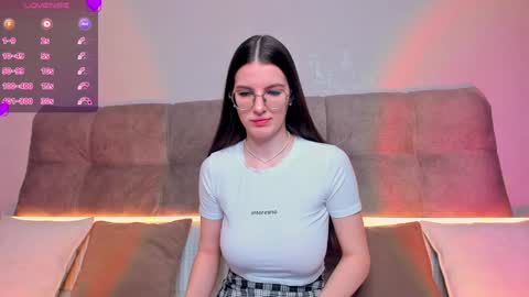 Snapshot of ariellateska chatting on January 17, 1:47 am Ariella online show from January 17, 1:47 am
