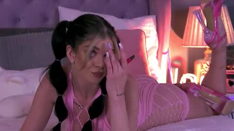 Snapshot of ariellsweety chatting on September 11, 5:14 pm Ariell online show from September 11, 5:14 pm