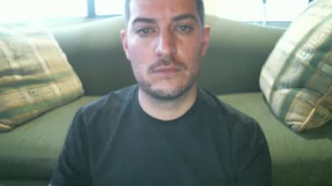 Snapshot of arielsinho chatting on February 6, 11:15 pm Anon online show from February 6, 11:15 pm