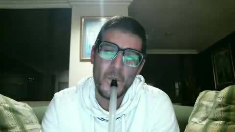 Snapshot of arielsinho chatting on January 25, 5:40 am Anon online show from January 25, 5:40 am