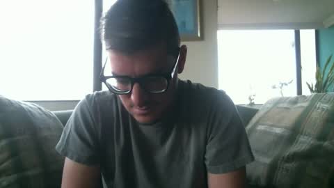 Snapshot of arielsinho chatting on October 19, 5:39 pm Anon online show from October 19, 5:39 pm