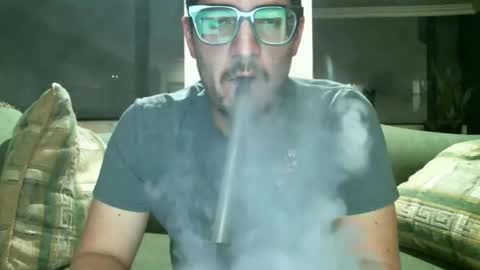 Snapshot of arielsinho chatting on January 19, 5:15 am Anon online show from January 19, 5:15 am