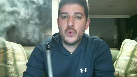 Snapshot of arielsinho chatting on March 11, 5:02 am Anon online show from March 11, 5:02 am