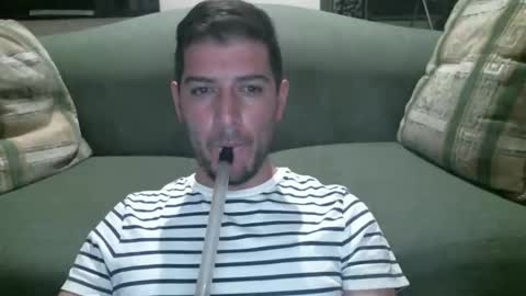 Snapshot of arielsinho chatting on September 16, 5:10 am Anon online show from September 16, 5:10 am