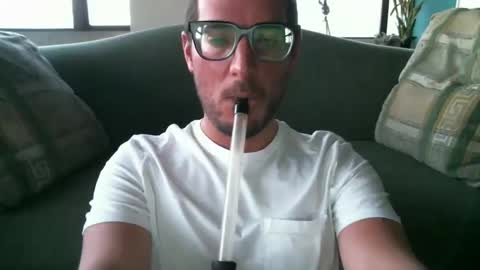 Snapshot of arielsinho chatting on January 24, 11:23 pm Anon online show from January 24, 11:23 pm