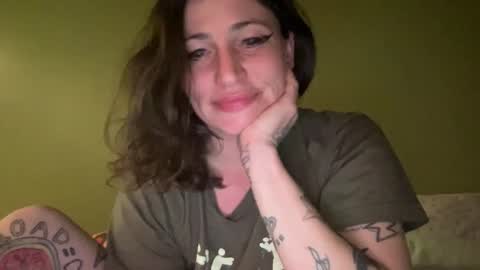 ariel  colin when hes here online show from April 16, 4:56 am