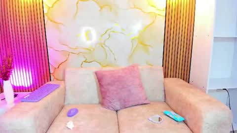 Arietta online show from July 28, 12:59 pm