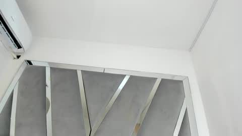 ariht online show from December 20, 2:41 am