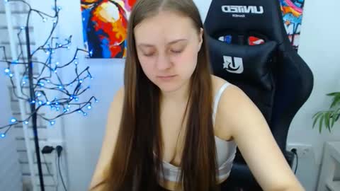 arinabelle online show from November 10, 1:52 am