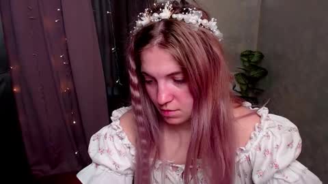 Arlana online show from March 4, 8:22 am